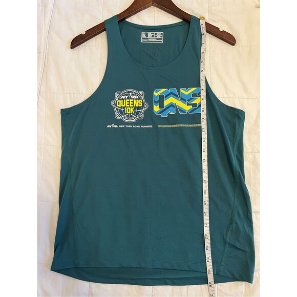 NEW BALANCE QUEENS 10K SINGLET NYRR - 2023 - Picture 8 of 12